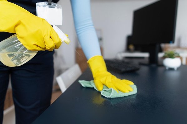 Reliable commercial office cleaning in kent for a spotless workplace